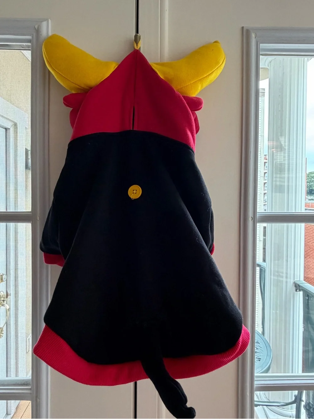 ICHOUe Dog Devil Costume Size L Black Red Hooded Bull Horns Pet Halloween Outfit
